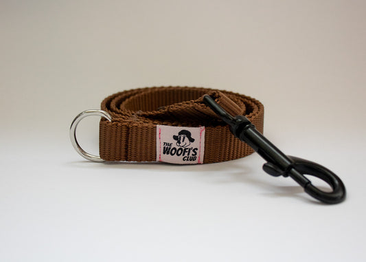 Correa ecológica color marrón para perro