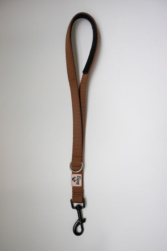 correa sostenible para perro marron